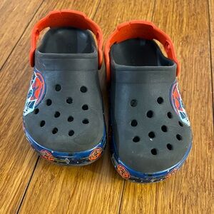 Used-very good condition-size 12-boys/toddlers Star Wars crocs